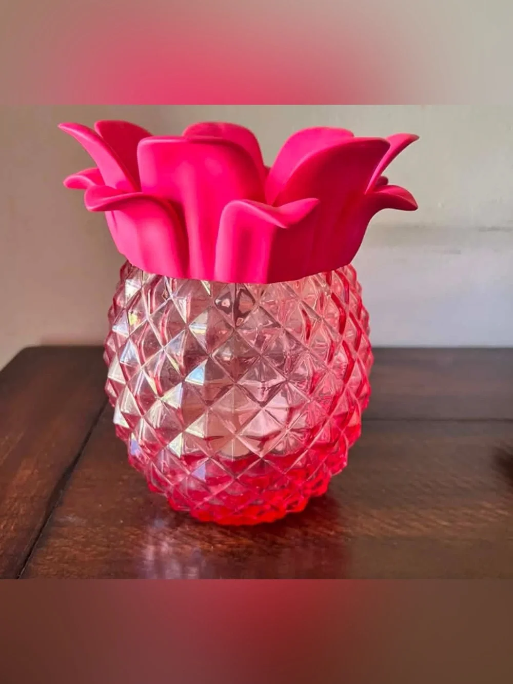 Bath & Body Pineapple Glass Candle Holder with Silicone Top (Holds 7oz Candle)